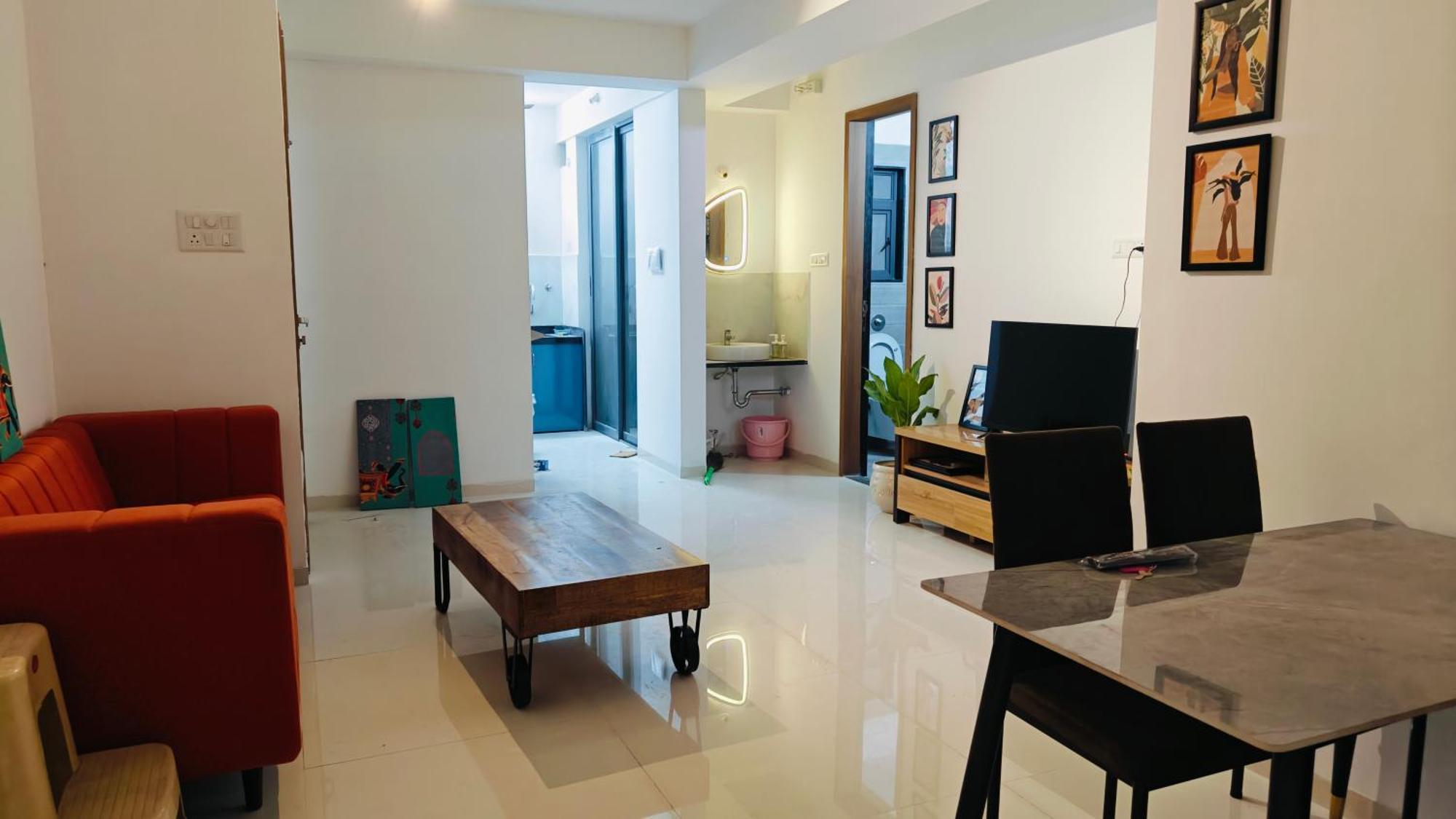 Bamboo 2bhk With Skylounge Apartment Pune